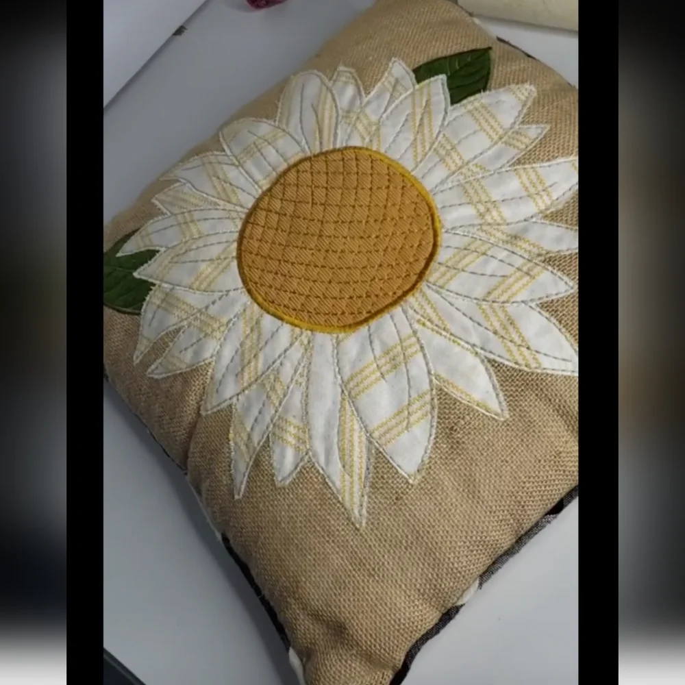 Farmcore Pillow The Prarie Rachel Ashwell Sunflower Applique Cabin Shabby Boho